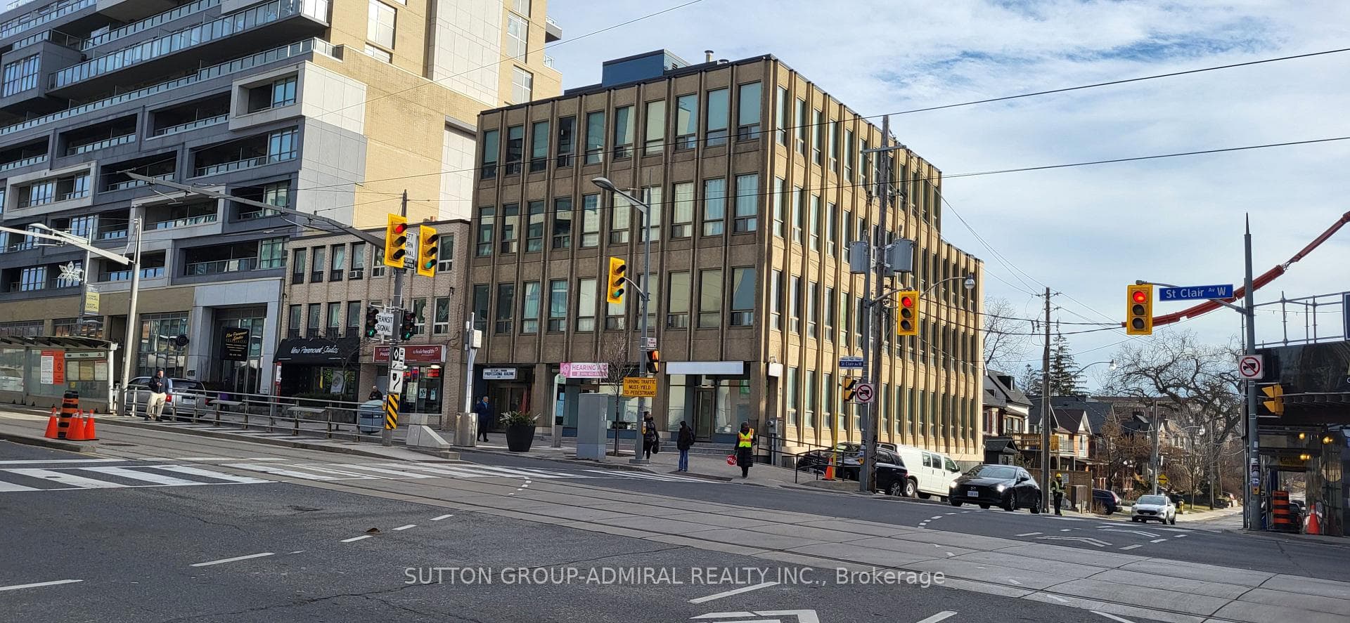 845 St Clair Avenue Unit 204A, Forest Hill / Deer Park, ON M6C 1C2 - Photo 1