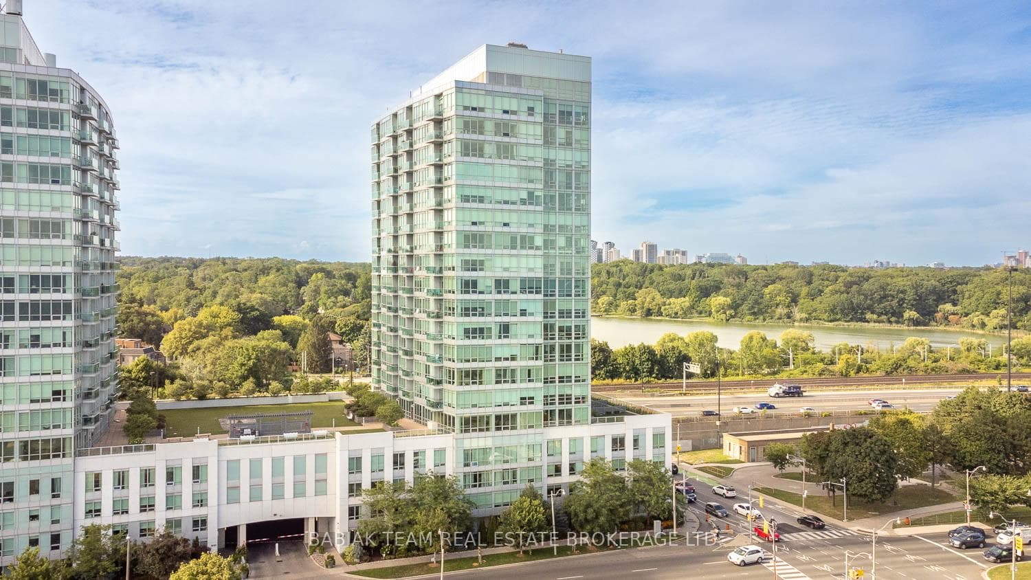 1900 Lakeshore Boulevard West Boulevard Unit 707, Toronto W01