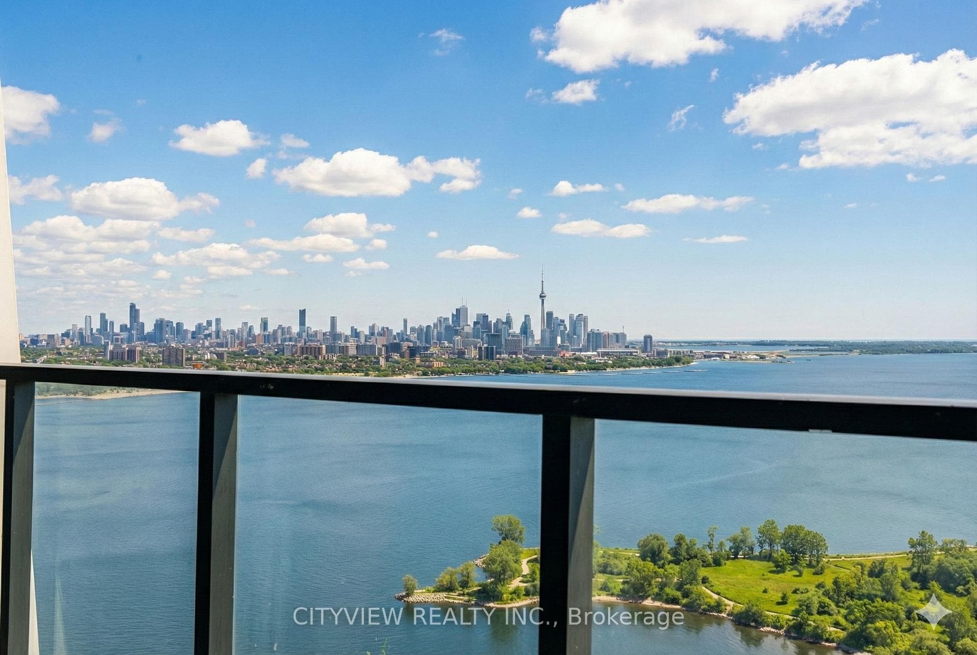 20 Shore Breeze Drive Unit 3908, Liberty Village / Parkdale / South Parkdale, ON M8V 1A1 - Photo 1