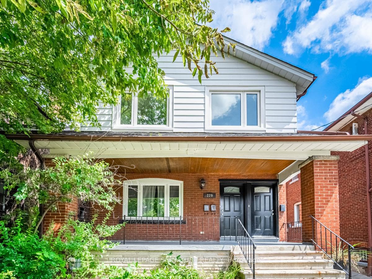 229 Winona Drive Unit Upper, Forest Hill / Deer Park, ON M6C 3S4 - Photo 1