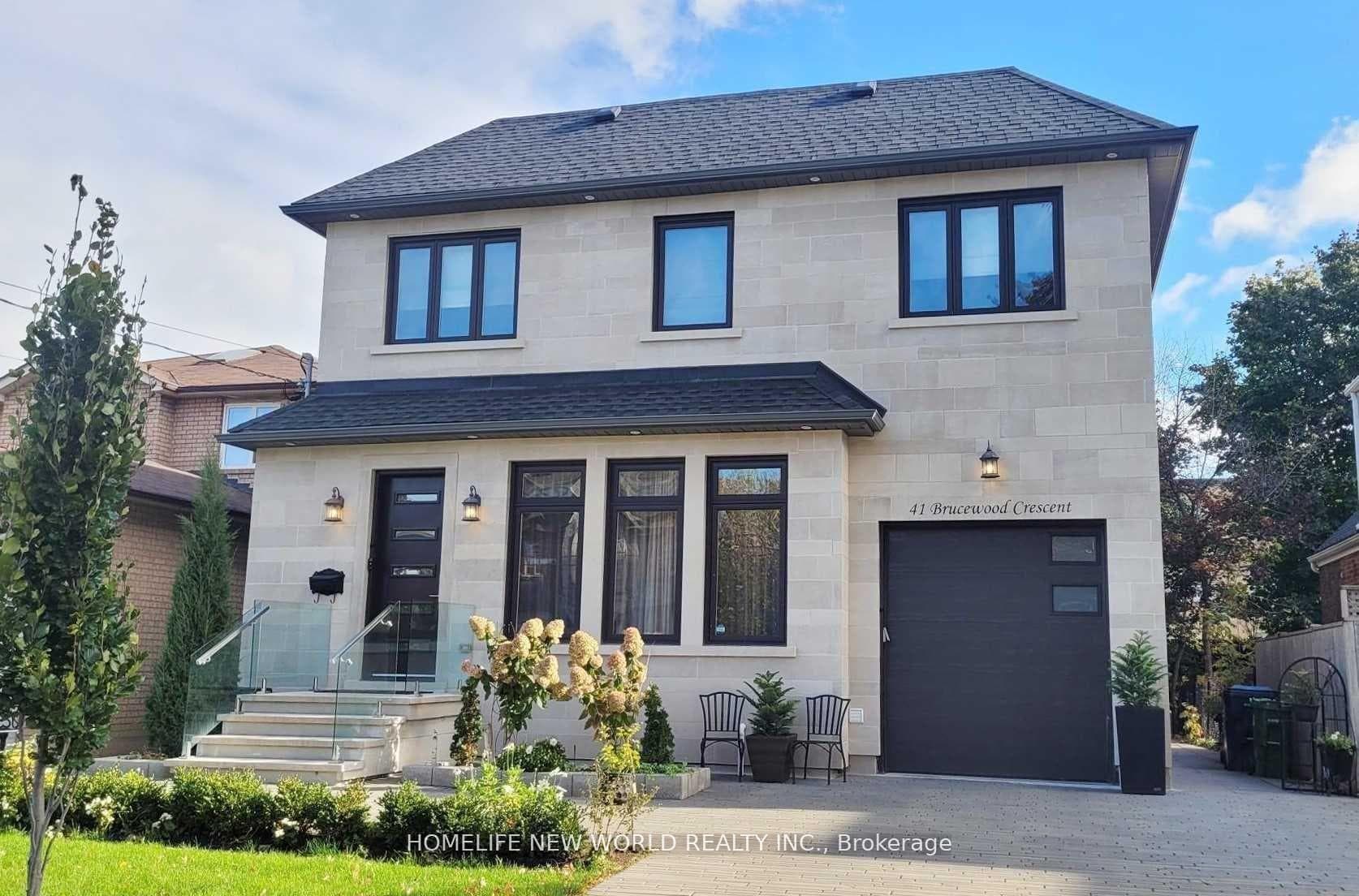 41 Brucewood Crescent, Lawrence Park / Bedford Park, ON M6A 2G7 - Photo 1