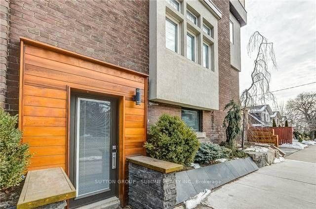 1 Columbine Avenue Unit Lower, The Beaches / Upper Beaches, ON M4L 1P2 - Photo 1