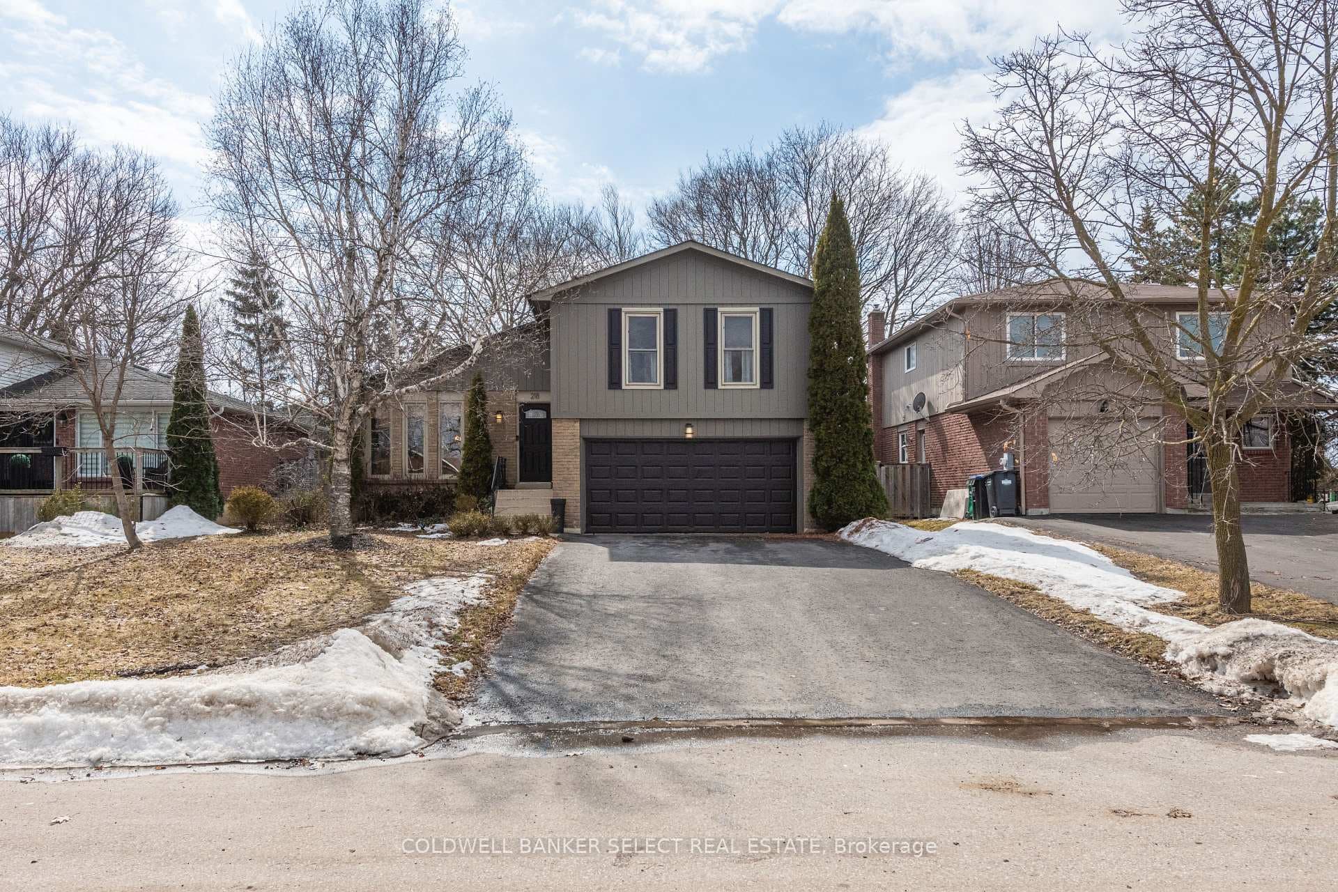 218 Ridge Road, Caledon, ON L7E 4W1 - Photo 1