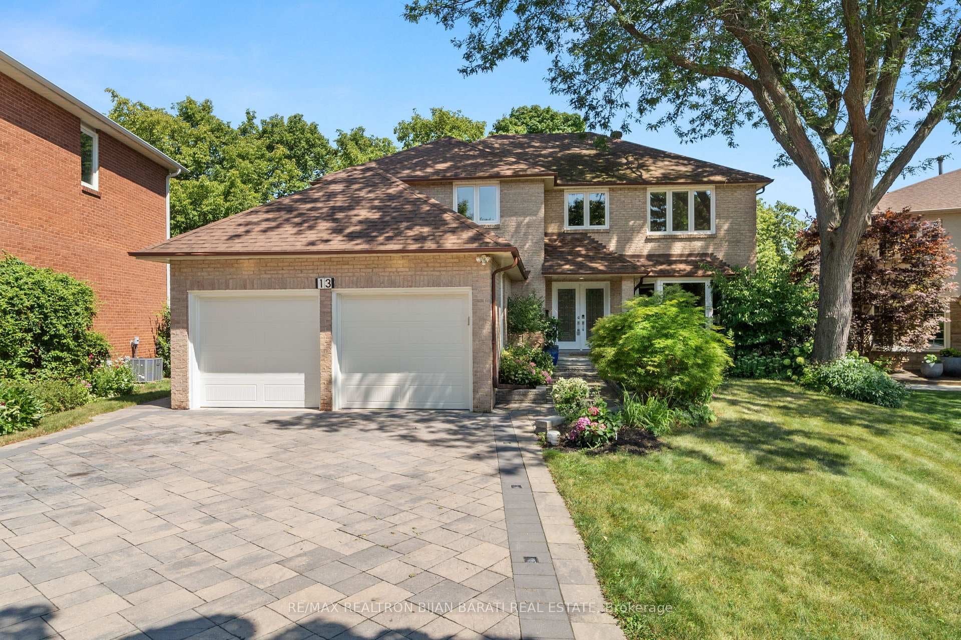 13 Bluffwood Drive, Hillcrest Village / Bayview Village, ON M2H 3L4 - Photo 1