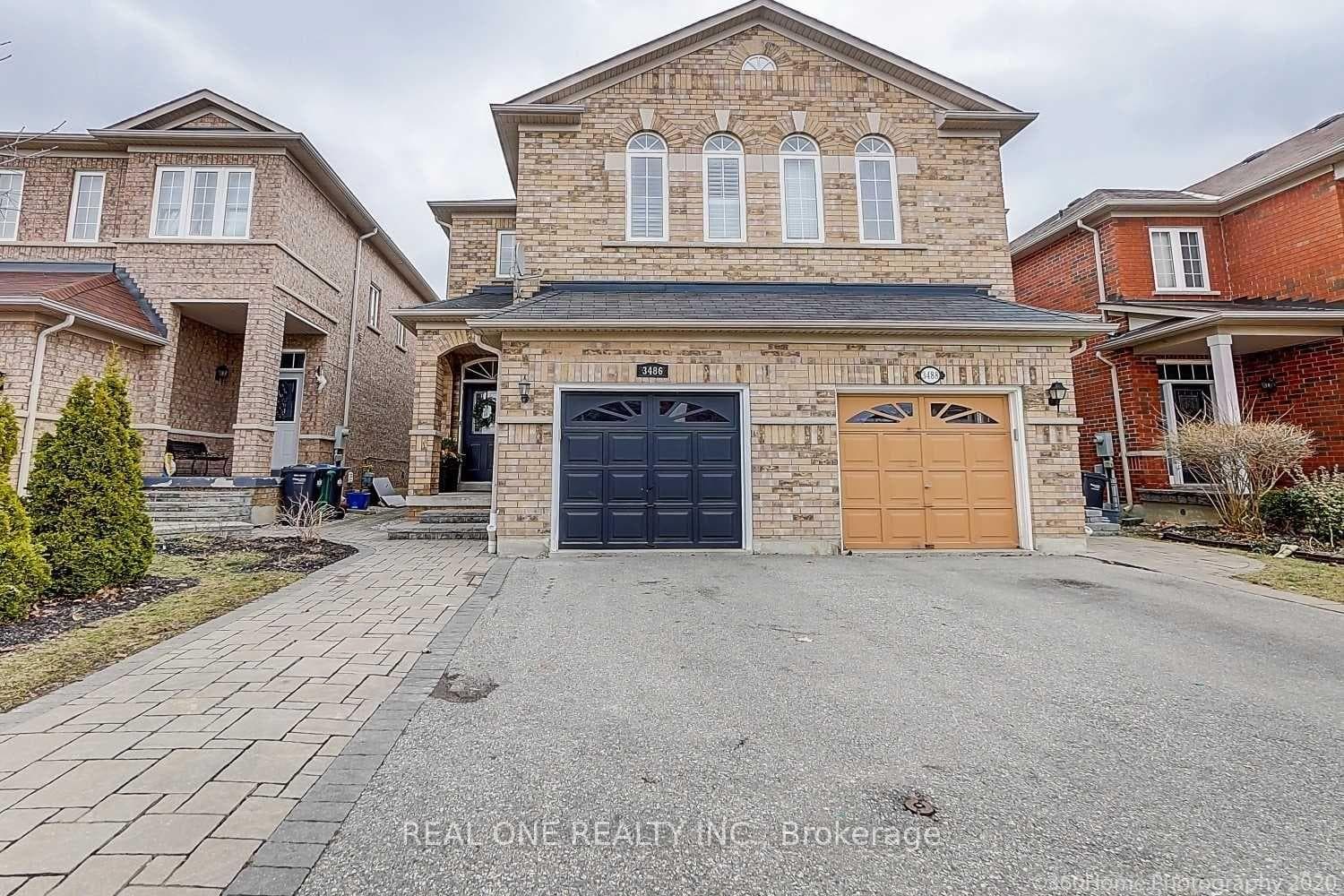 3486 Fountain Park Avenue Unit Upper, Mississauga, ON L5M 7E5 - Photo 1