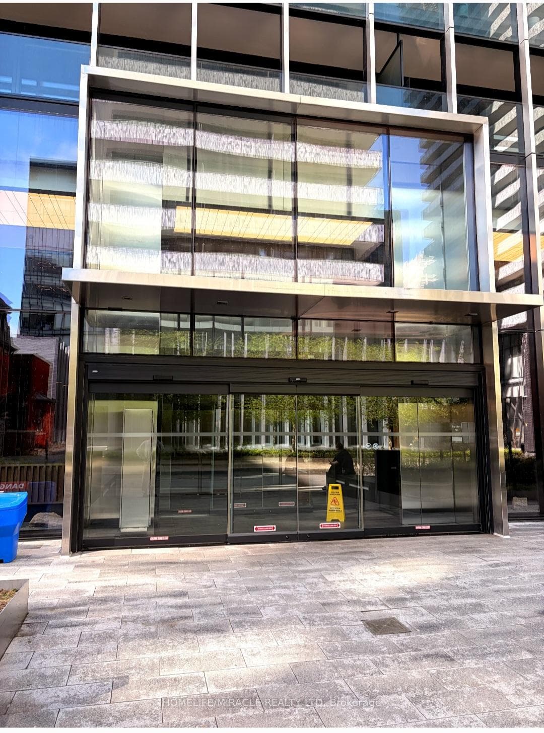 55 Charles Street Unit 2401, Regent Park / Cabbagetown / St. James Town, ON M4Y 1S9 - Photo 1