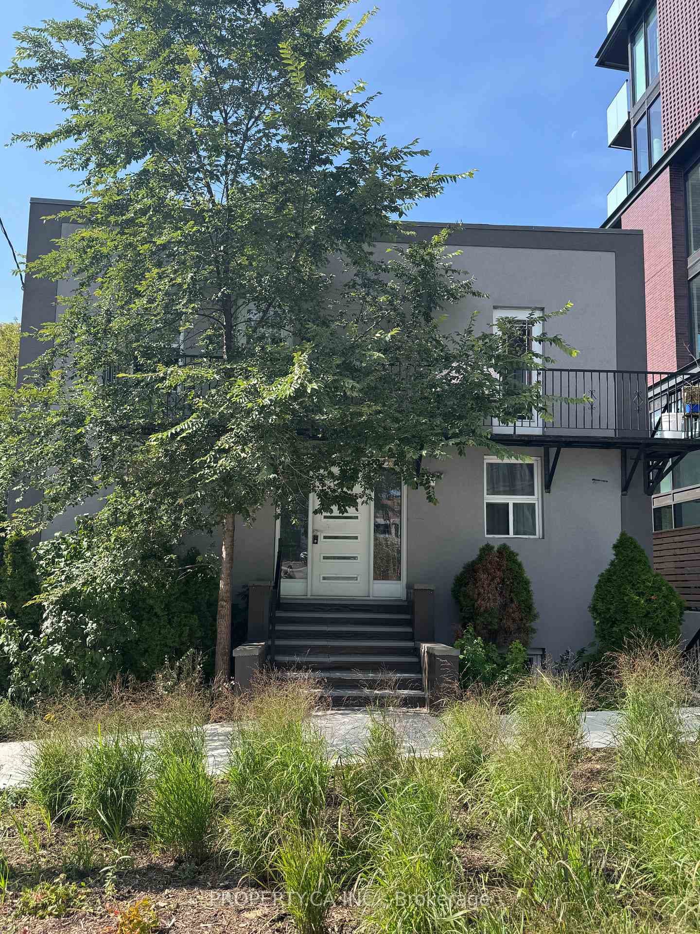22 Brad Street Unit #6, Bloor West Village / Swansea, ON M6P 1N1 - Photo 1