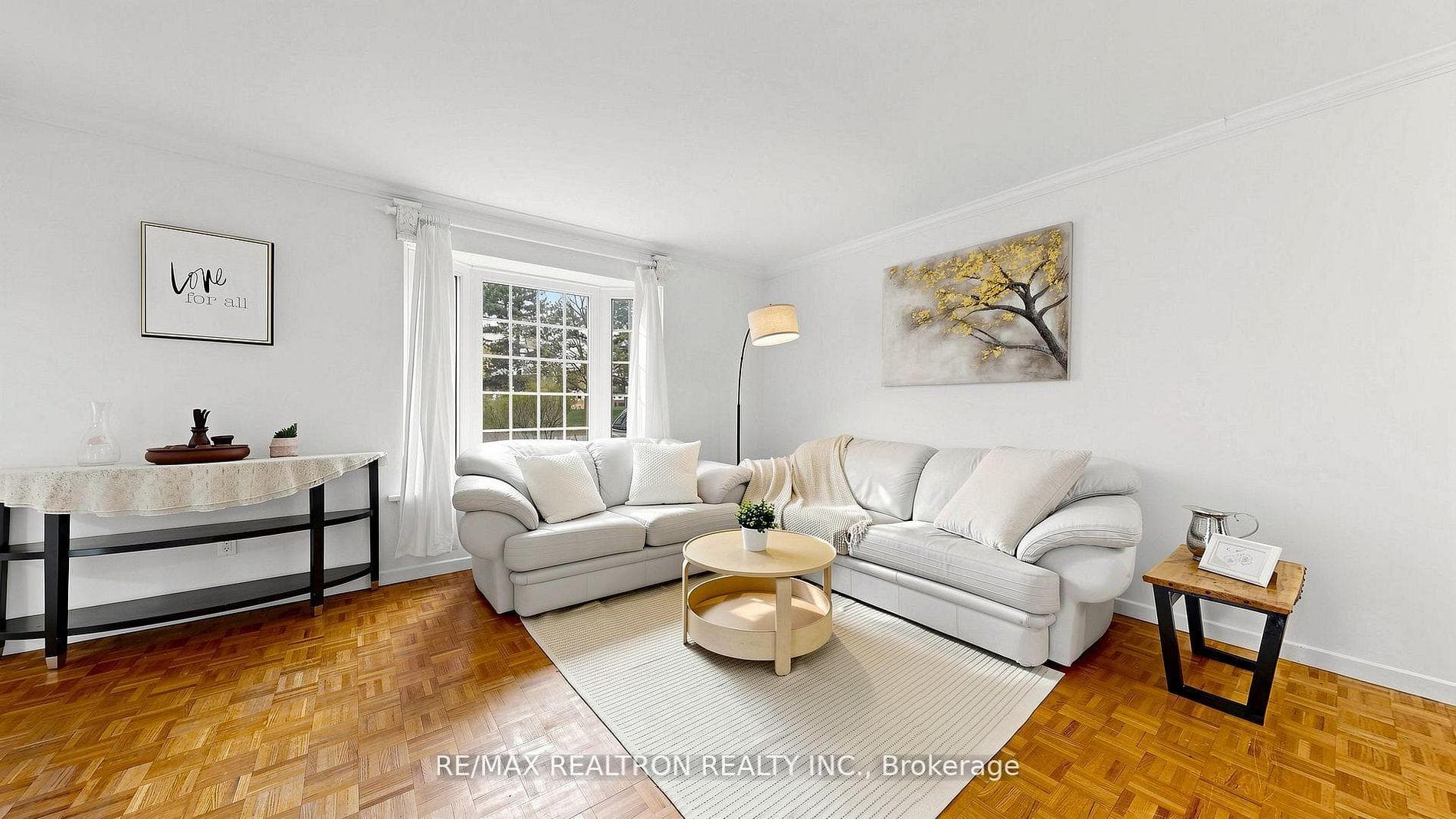 135 Avenue Road, Richmond Hill, ON L4C 4Z6 - Photo 1