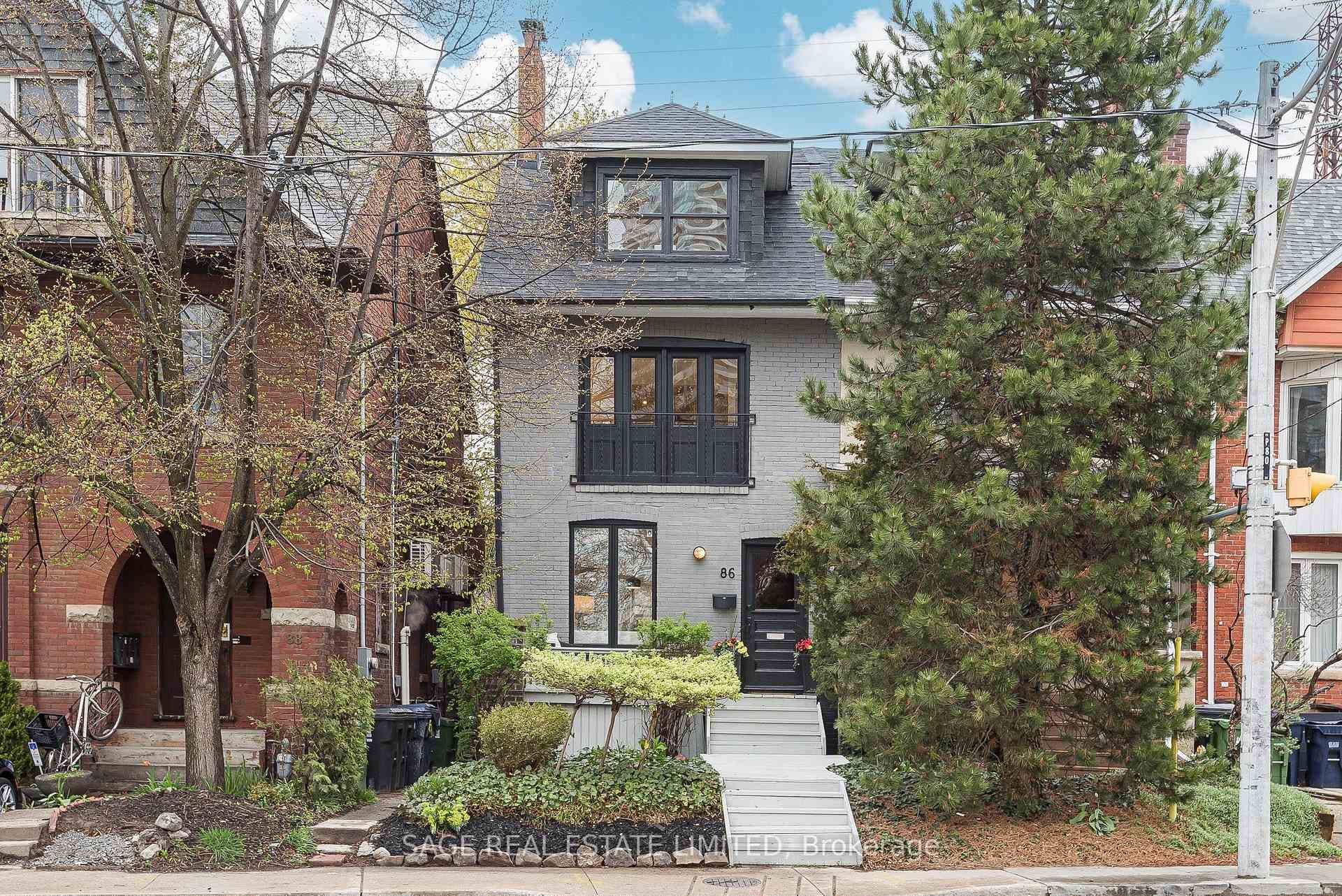 86 Dupont Street, Annex / Yorkville / Summerhill, ON M5R 1V2 - Photo 1