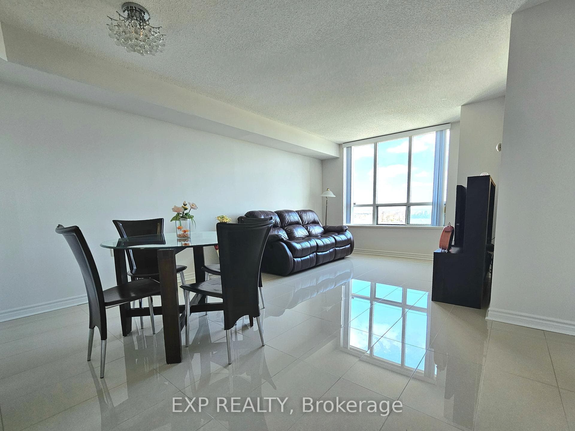 2627 Mccowan Road Unit 1108, Agincourt / Milliken, ON M1S 5T1 - Photo 1
