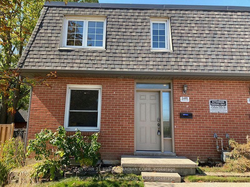 1401 Wonderland Road, London North, ON N6G 2C2 - Photo 1