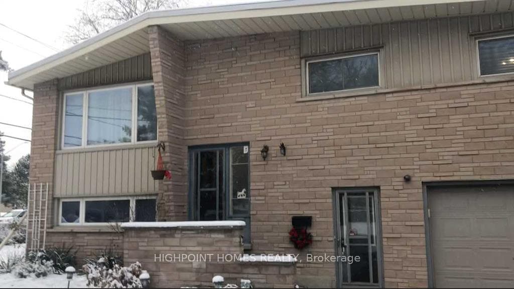 580 Forest Hill (Upper Unit) Drive, Kitchener, ON N2M 4H7 - Photo 1