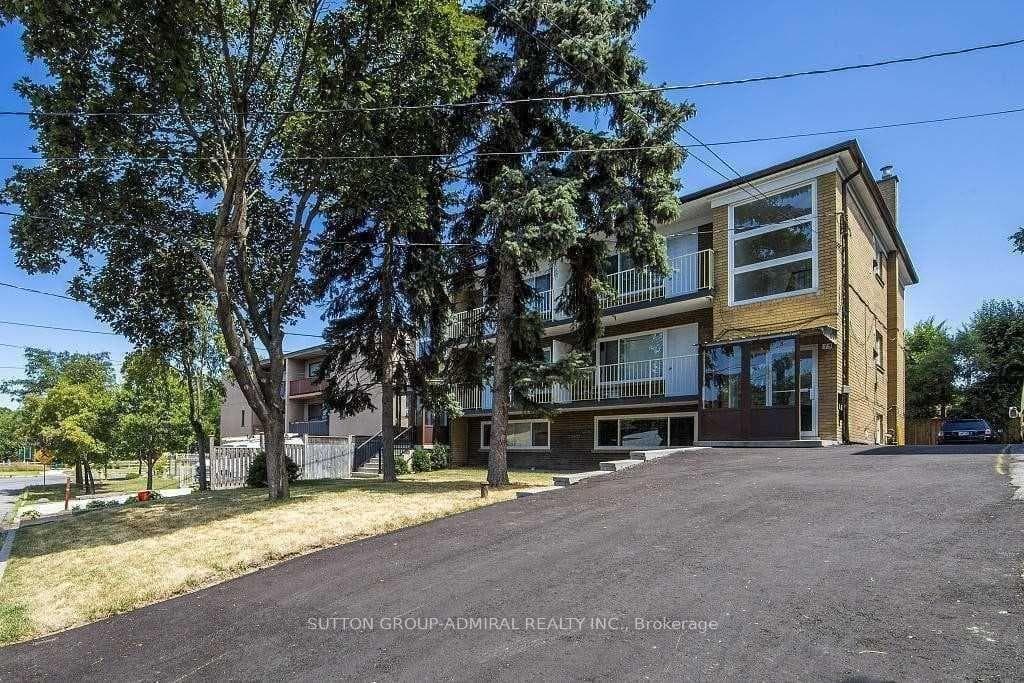 75 Garthdale Court Unit Unit 1, North York (Bathurst Manor / Clanton Park), ON M3H 5P8 - Photo 1