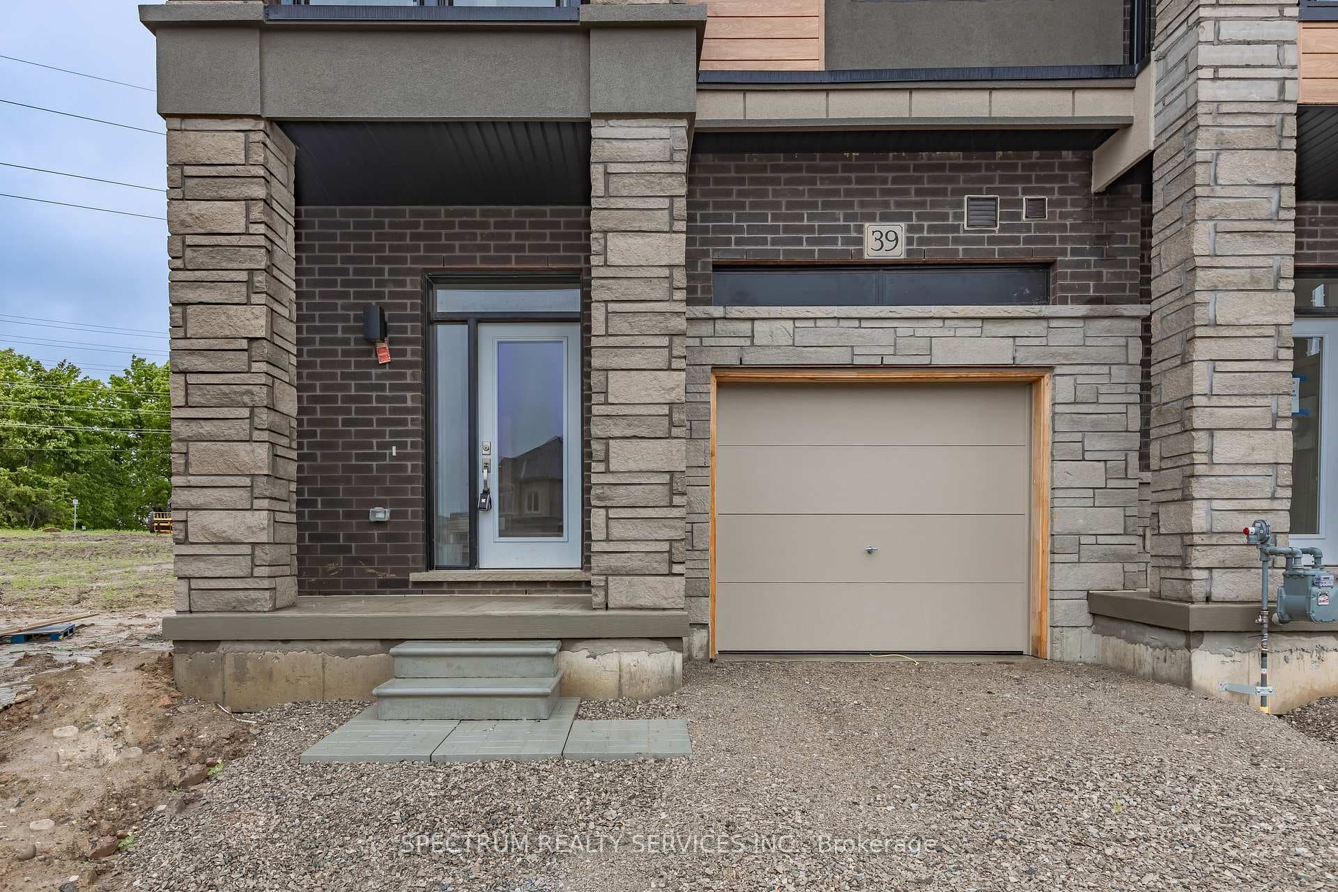 39 George Brier Drive, Brant
