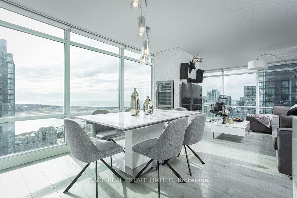 25 Telegram Mews Unit 3707, Downtown Toronto / Waterfront, ON M5V 3Z1 - Photo 1