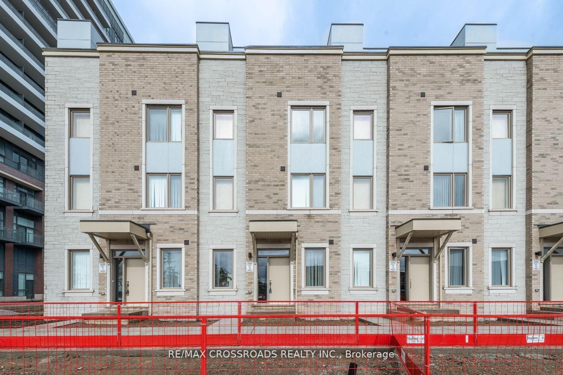 75 Mable Smith Way Unit TH02, Vaughan, ON L4K 0N6 - Photo 1