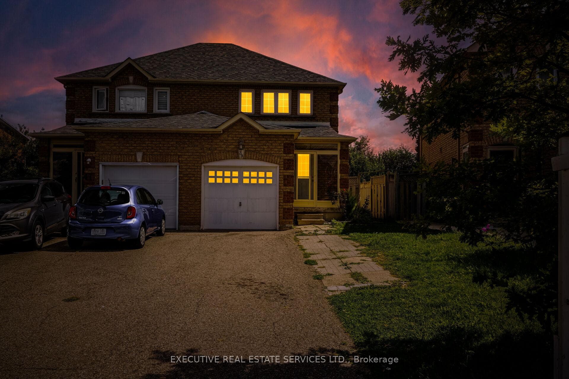 39 Caruso Drive, Brampton, ON L6Y 5B2 - Photo 1