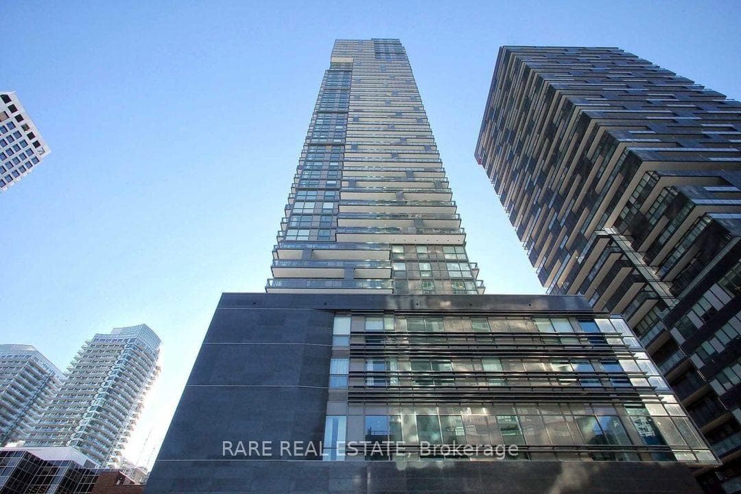 39 Roehampton Avenue Unit 1806, Leaside / Davisville, ON M4P 0G1 - Photo 1