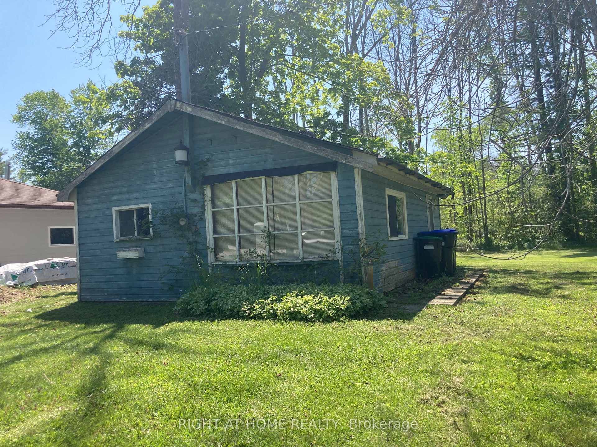 14 Barbara Avenue, Oro-Medonte, ON L0L 2E0 - Photo 1