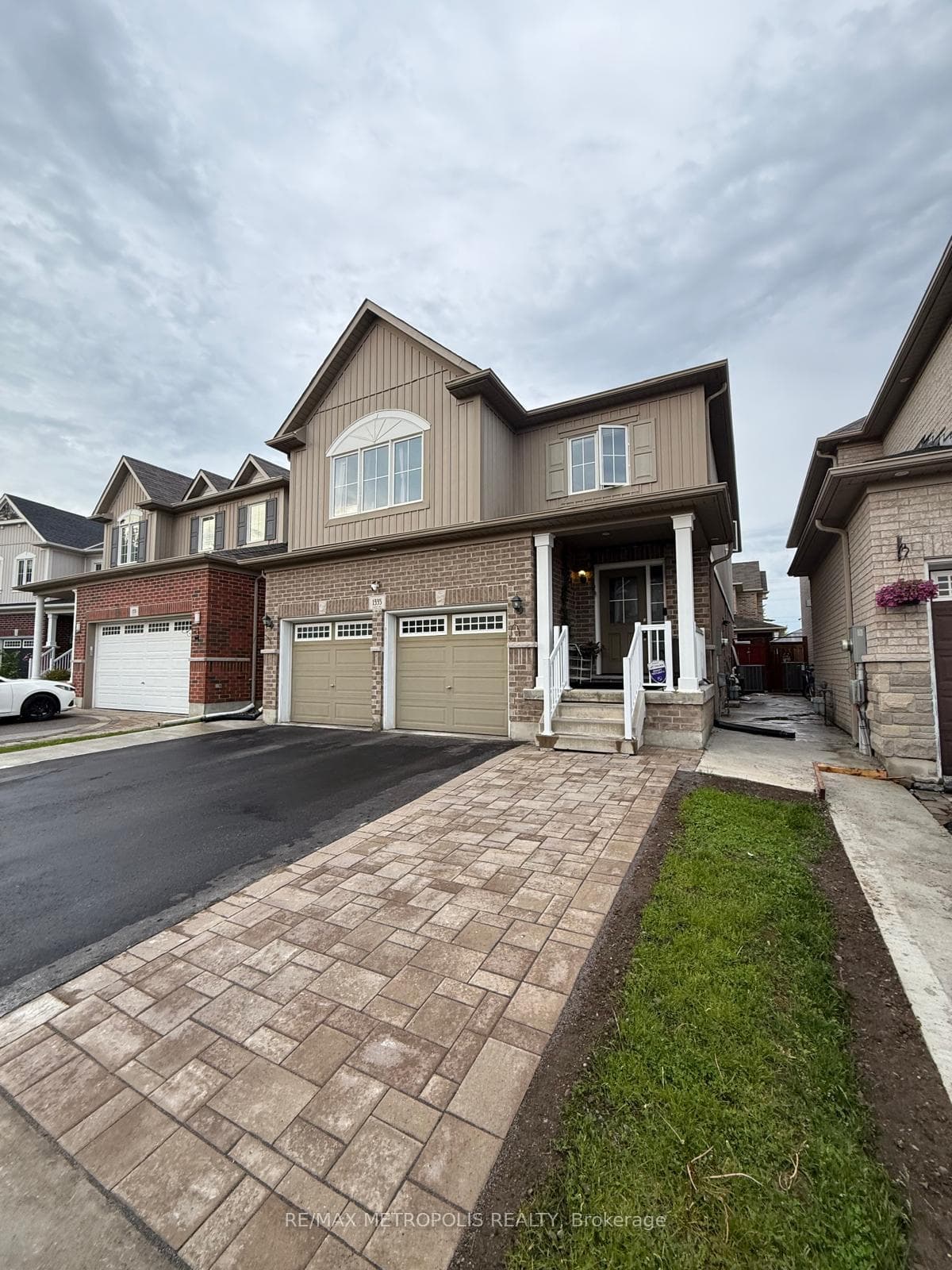 1335 Aldsworth Crescent Unit BSMT, Oshawa, ON L1K 0S4 - Photo 1