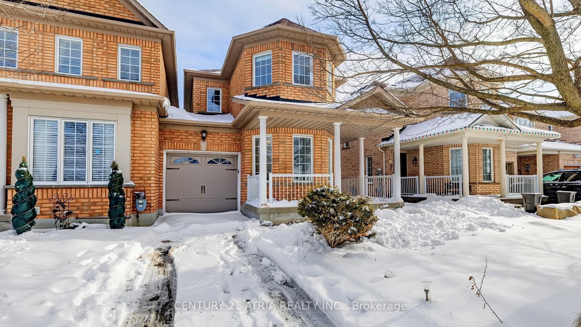 68 Walkview Crescent, Richmond Hill, ON L4E 4H6 - Photo 1