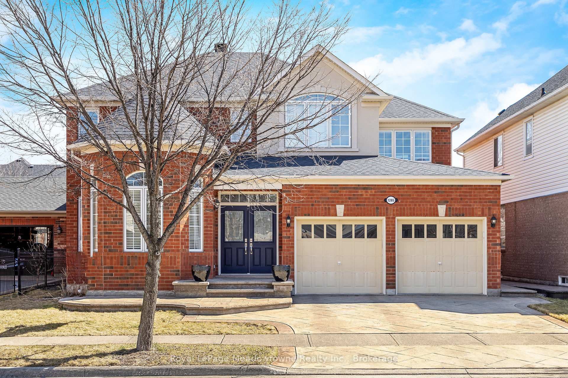 1285 Christie Circle, Milton, ON L9T 6V4 - Photo 1