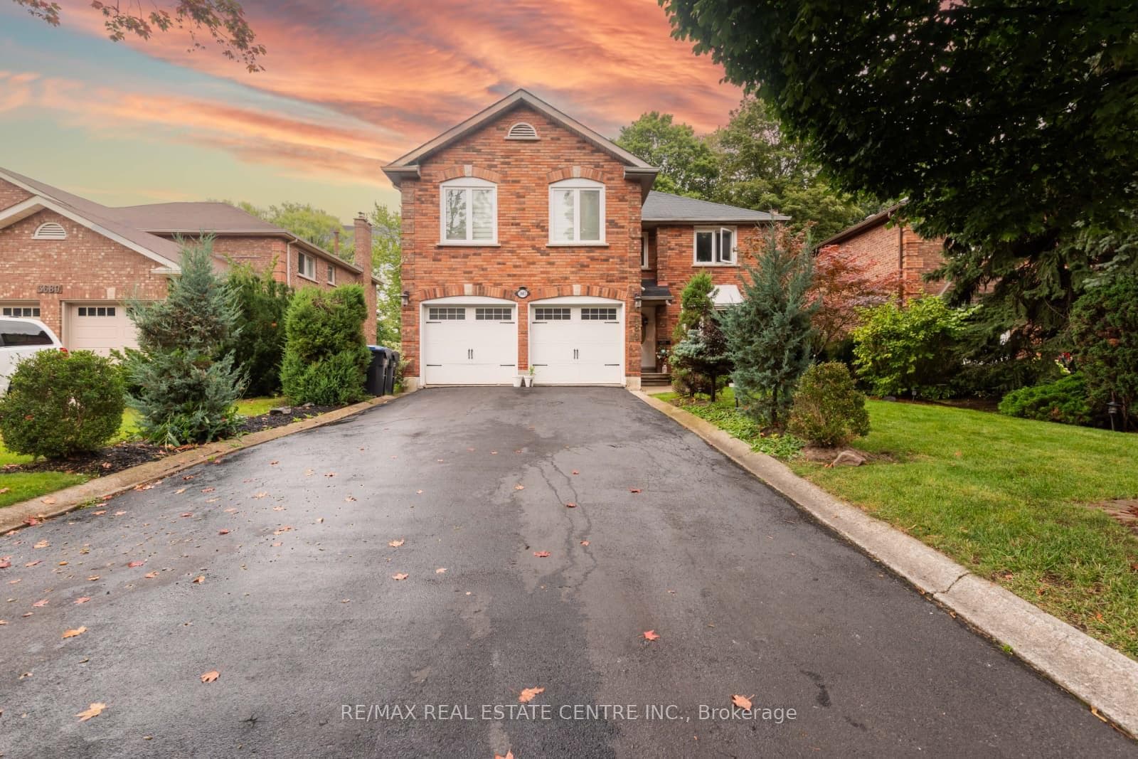 3683 East Park Court, Mississauga, ON L5L 4V6 - Photo 1