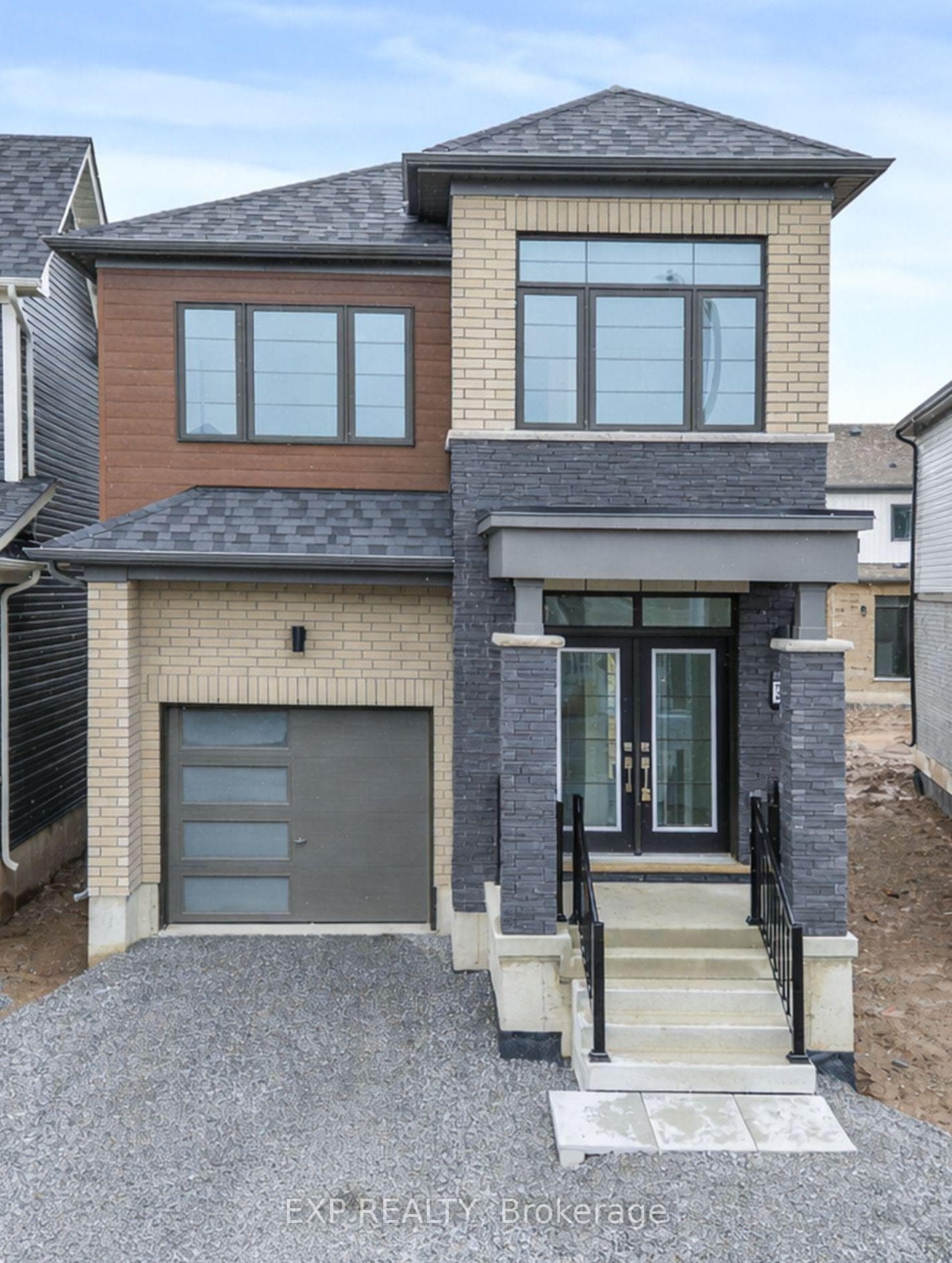 25 Canvas Crescent, Welland, ON L3B 0P4 - Photo 1
