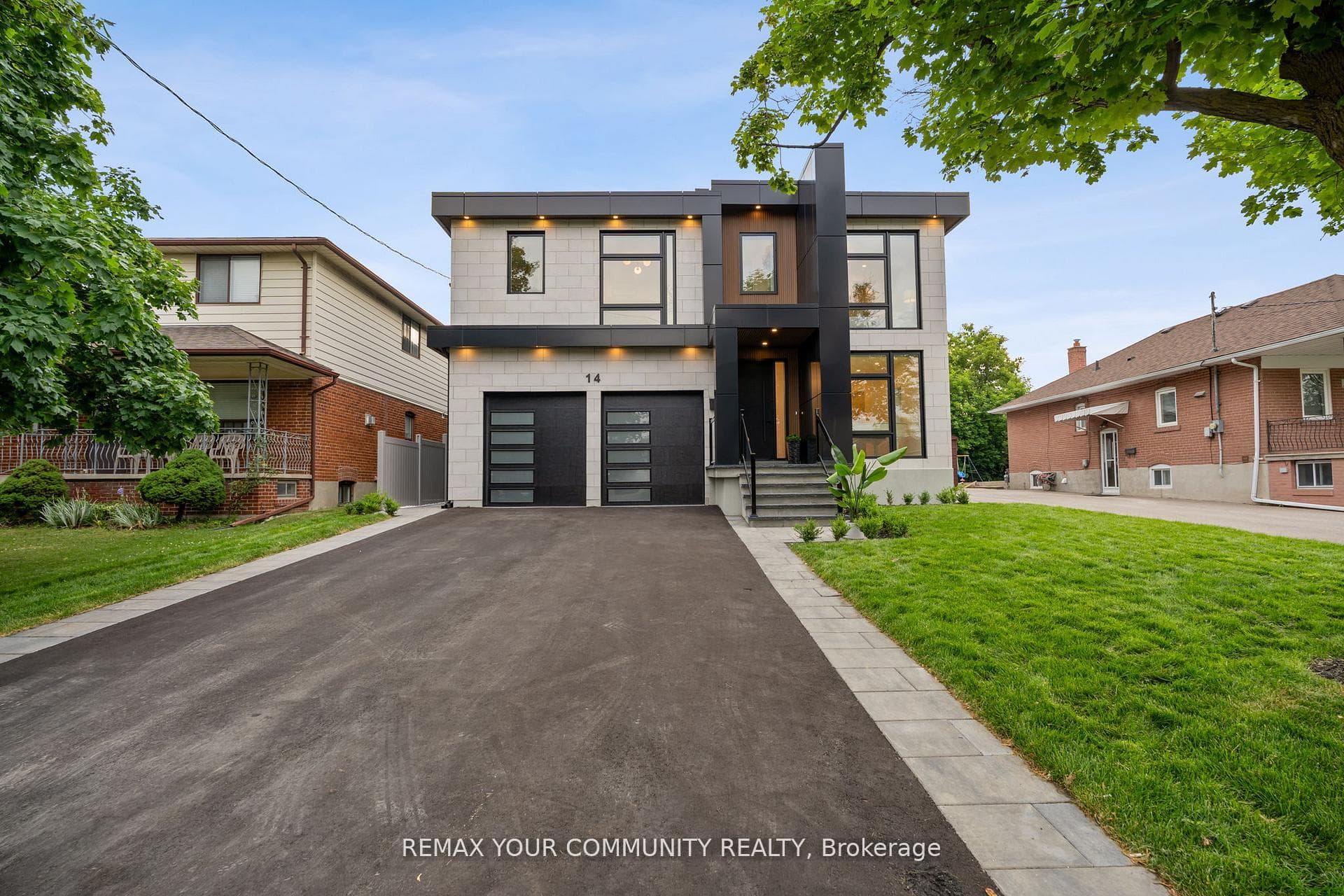 14 Ranwood Drive, York / Weston, ON M9N 3E9 - Photo 1
