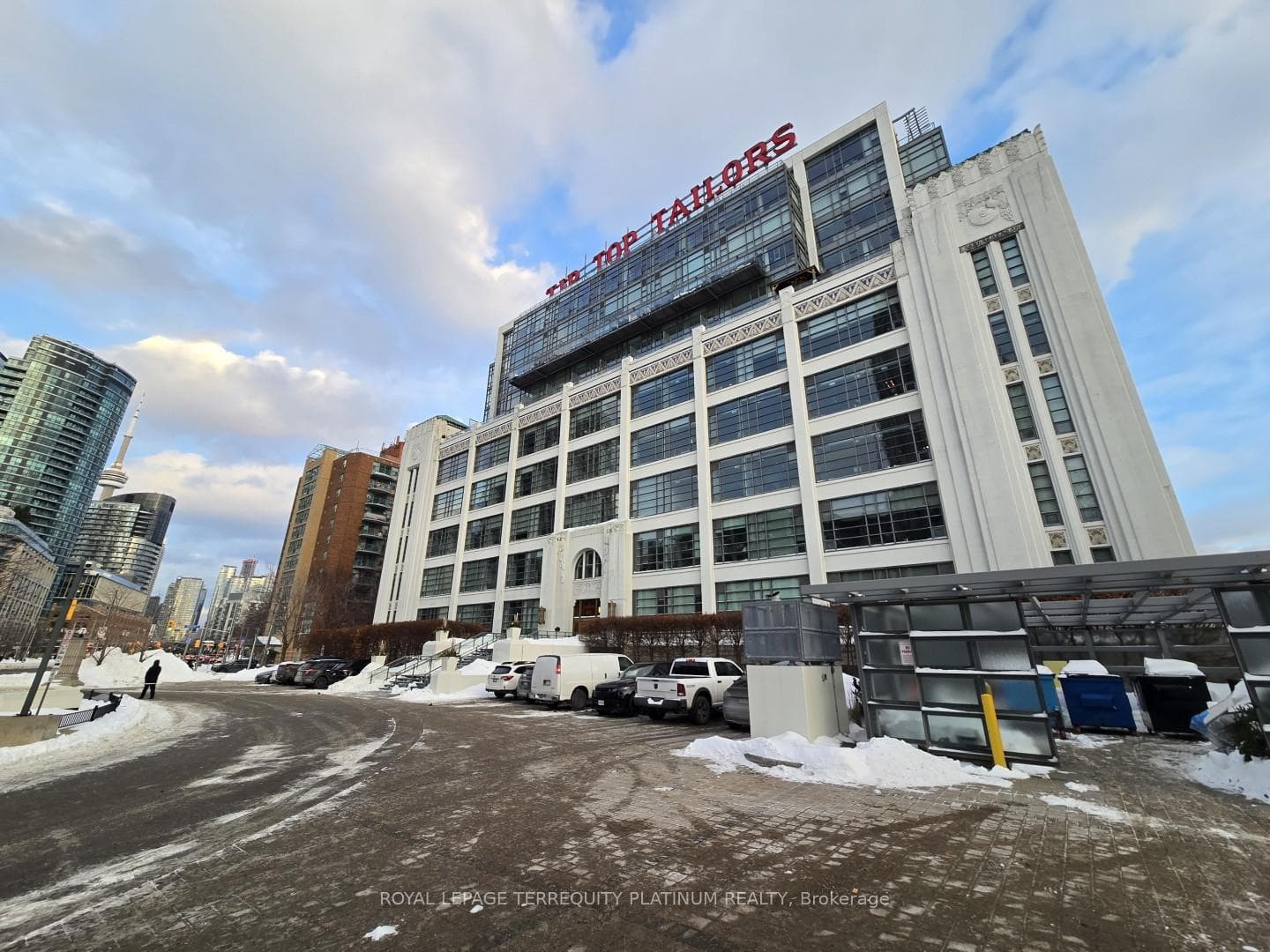 637 Lake Shore Boulevard Unit 221, Downtown Toronto / Waterfront, ON M5V 3J6 - Photo 1