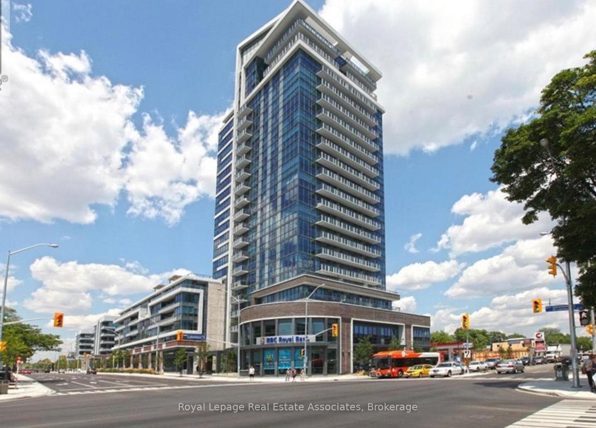 1 Hurontario Street Unit 609, Mississauga, ON L5G 0A3 - Photo 1