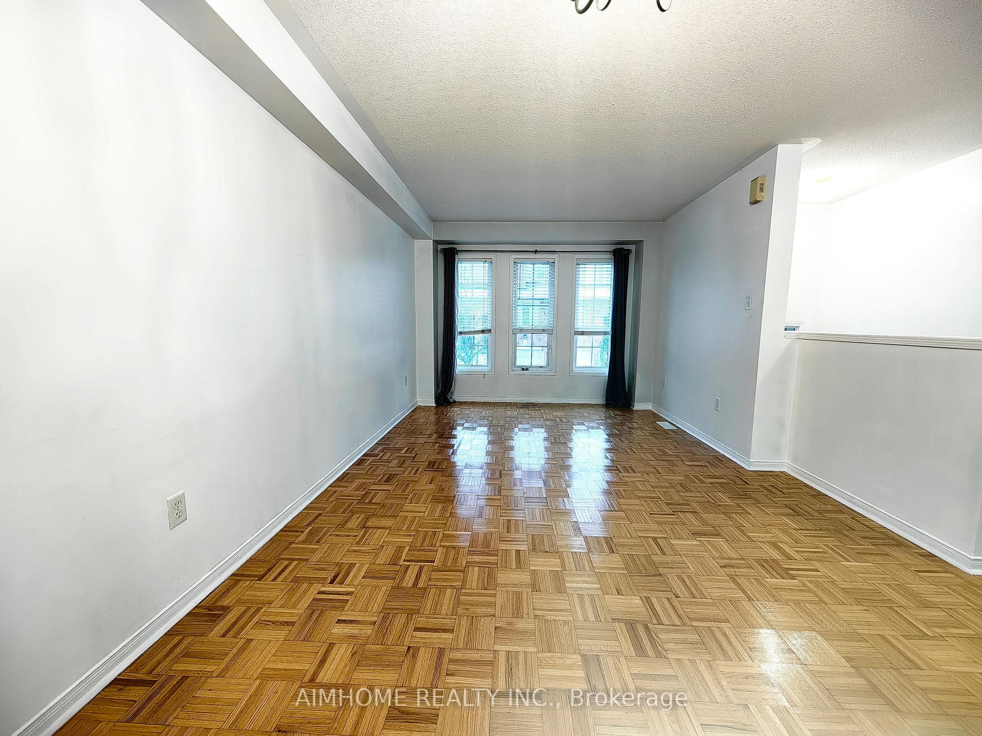 4950 Albina Way Unit 63, Mississauga, ON L4Z 4J5 - Photo 1