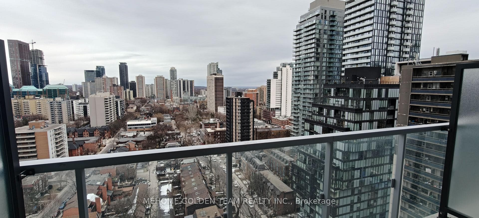 3 Gloucester Street Unit 2103, Regent Park / Cabbagetown / St. James Town, ON M4Y 0C6 - Photo 1