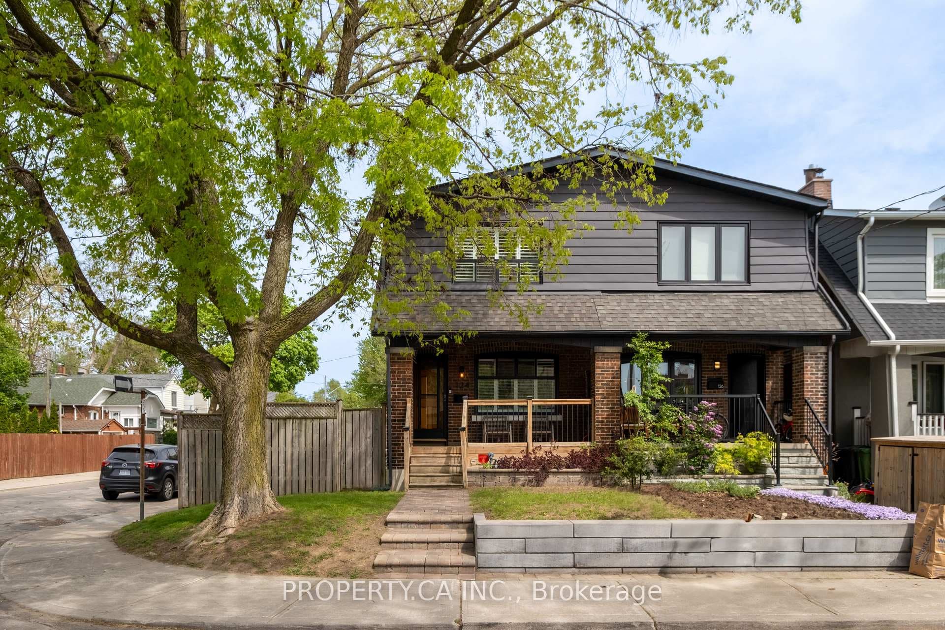 124 Milverton Boulevard, Danforth / East York, ON M4J 1V1 - Photo 1