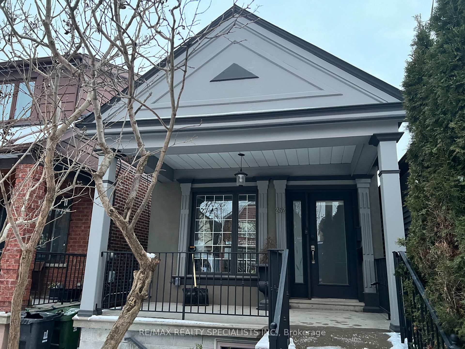 252 Earlscourt Avenue, Keelesdale / Eglinton West, ON M6E 4B6 - Photo 1