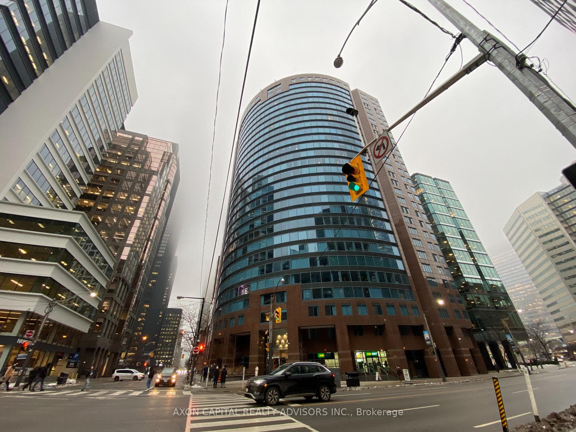 33 University Avenue Unit 2307, Downtown Toronto / Waterfront, ON M5J 2S7 - Photo 1
