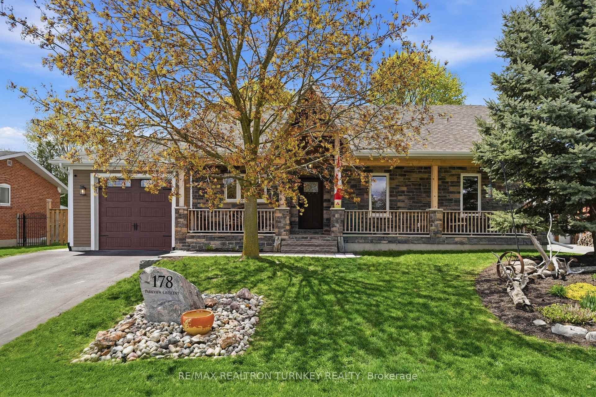 178 Parkview Crescent, Newmarket