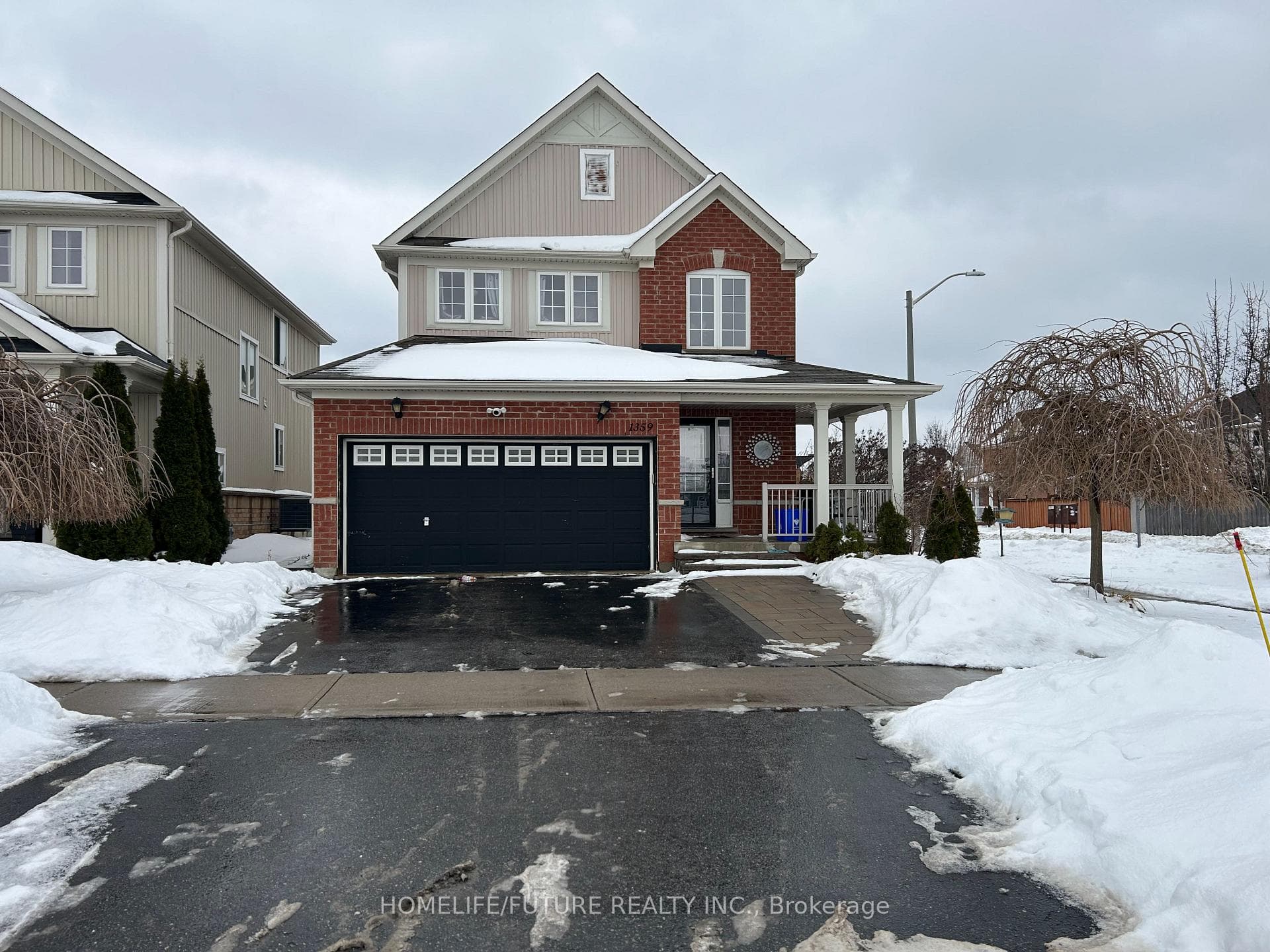 1359 Whitelaw Avenue, Oshawa, ON L1K 0G6 - Photo 1