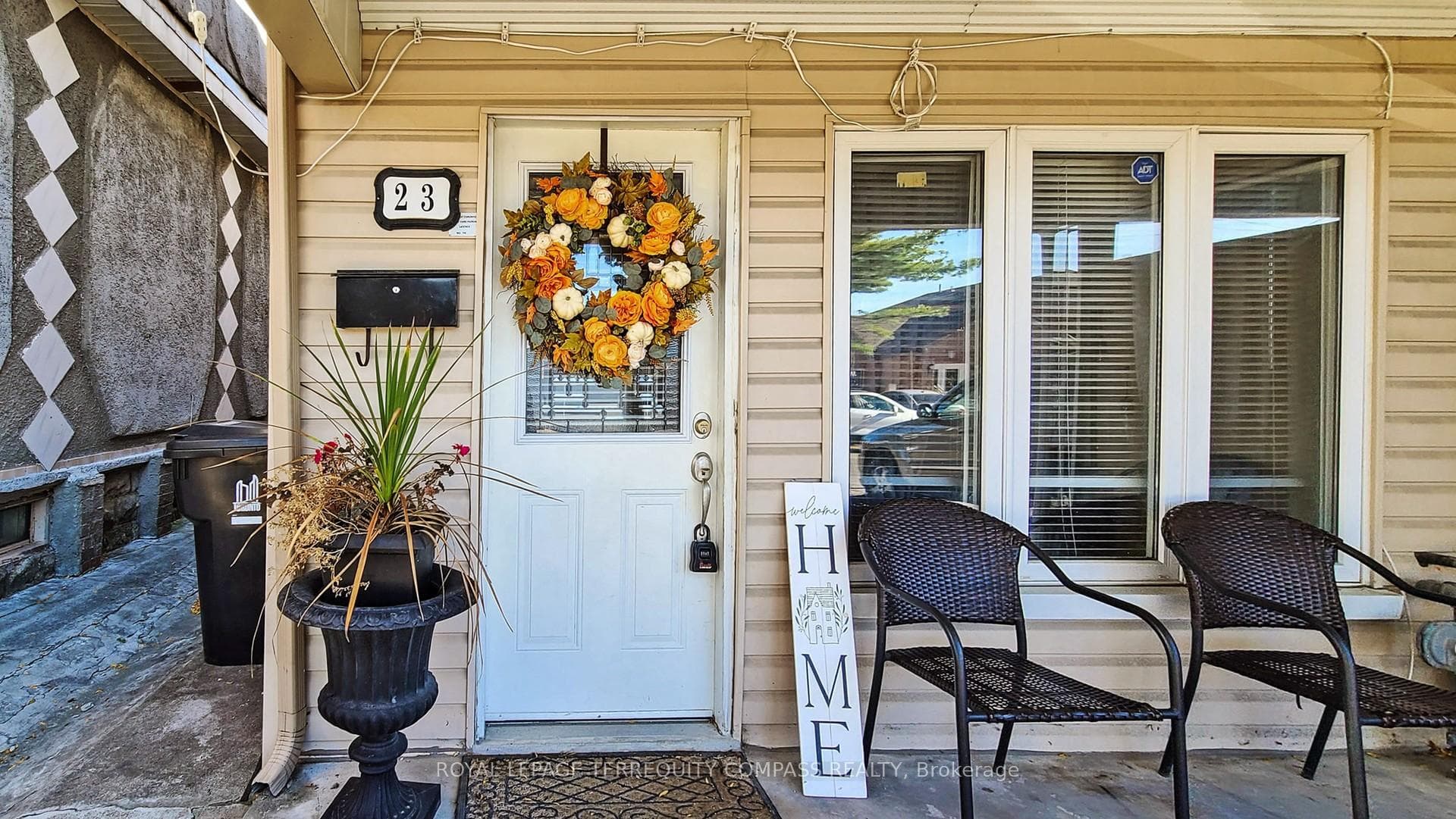 23 Failsworth Avenue, Keelesdale / Eglinton West, ON M6M 3J3 - Photo 1