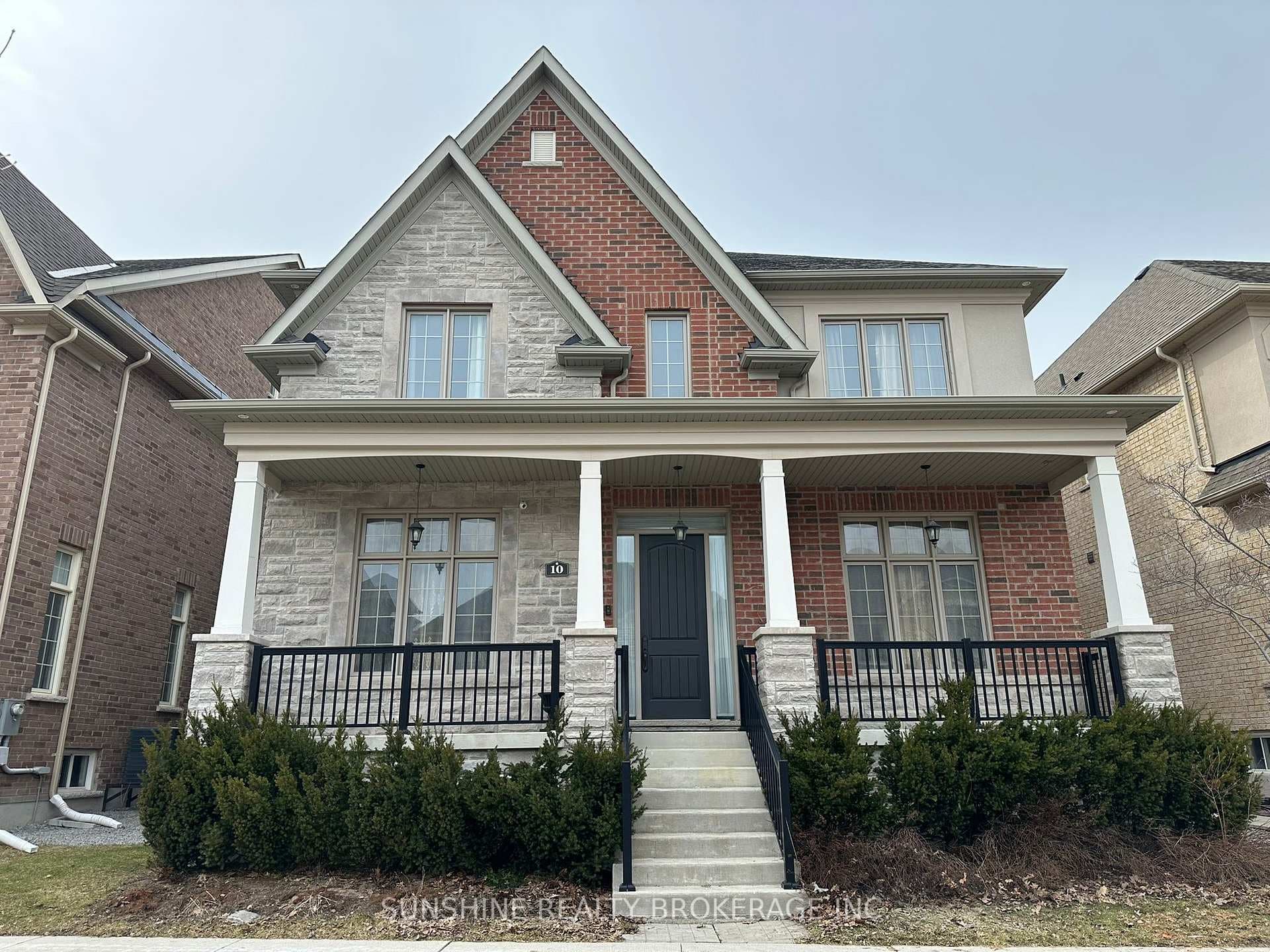 10 Tralee Court, Markham, ON L6C 0L4 - Photo 1