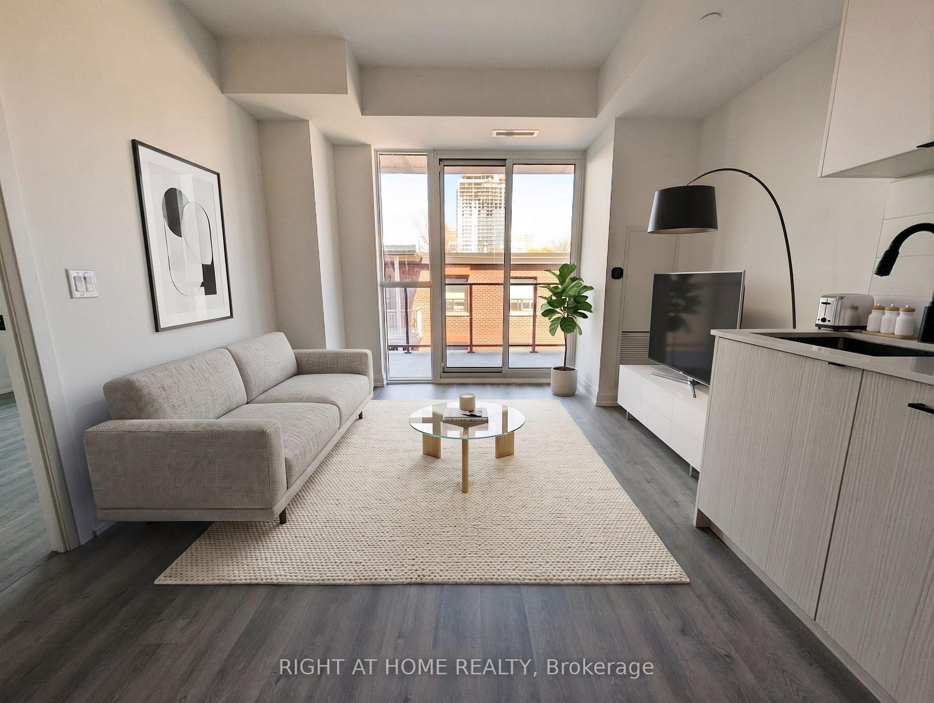 2369 Danforth Avenue Unit 313, The Beaches / Upper Beaches, ON M4C 1K8 - Photo 1