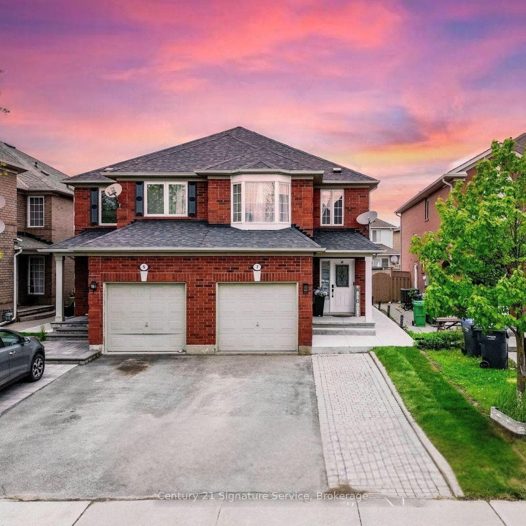 7 Dunlop Court Unit Upper, Brampton, ON L6X 4Z8 - Photo 1