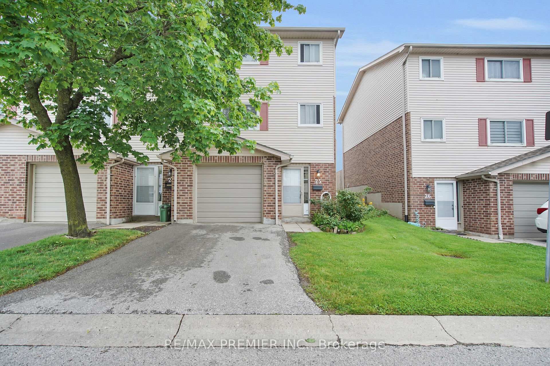 450 Pond Mills Road Unit 25, London South, ON N5Z 4X2 - Photo 1