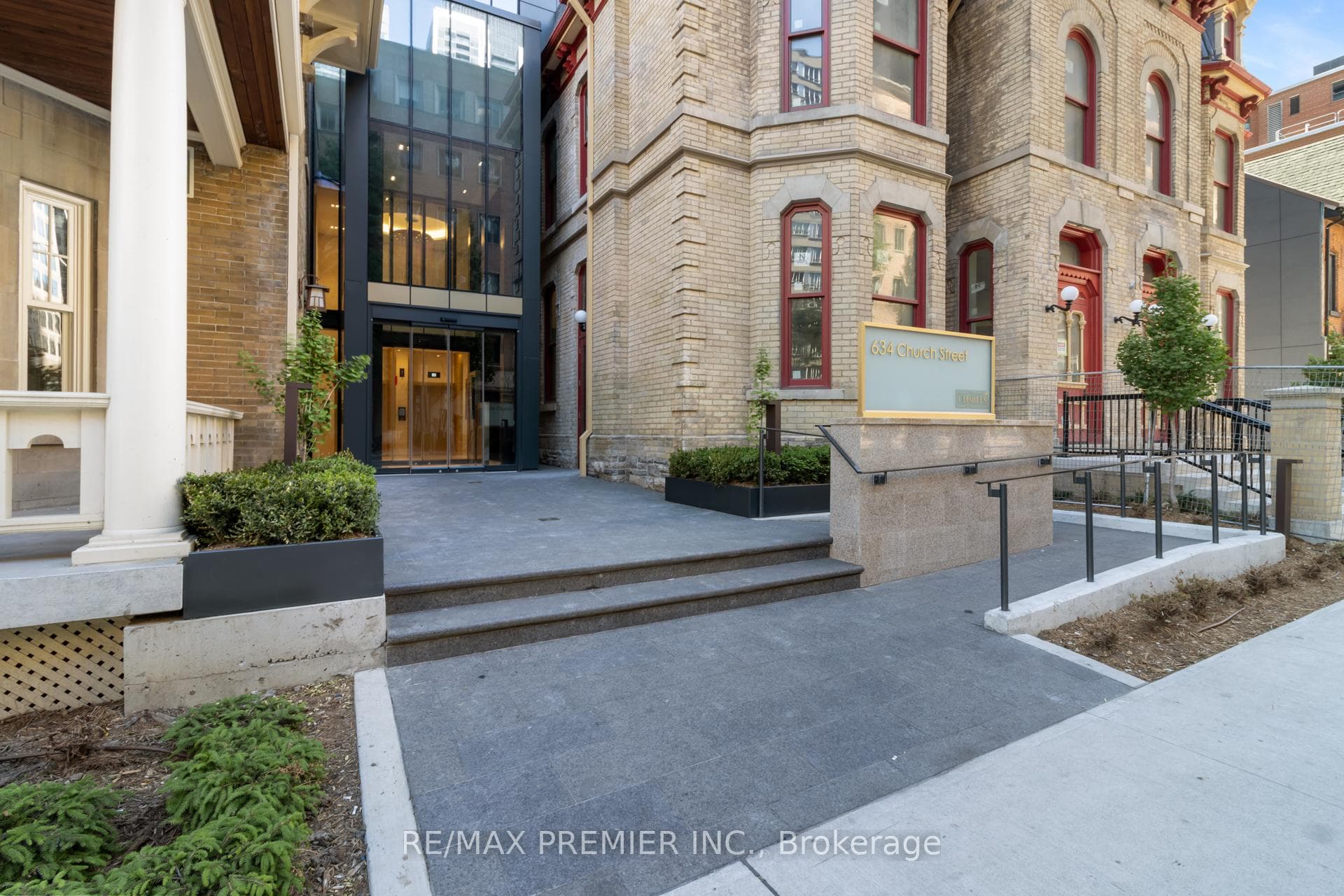 634 Church Street Unit 3807, Regent Park / Cabbagetown / St. James Town, ON M4Y 0G9 - Photo 1