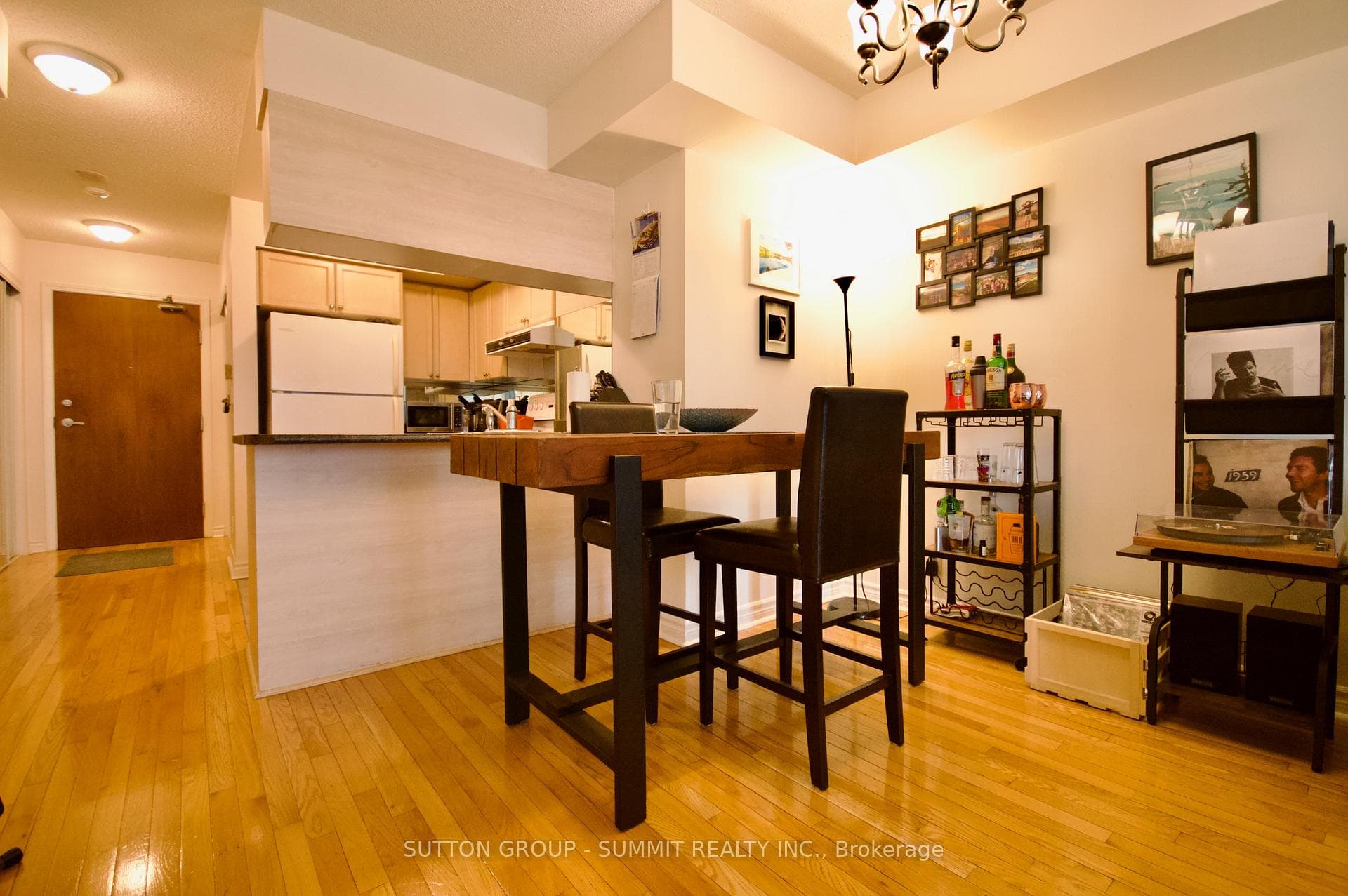 1 Elm Drive Unit 506, Mississauga