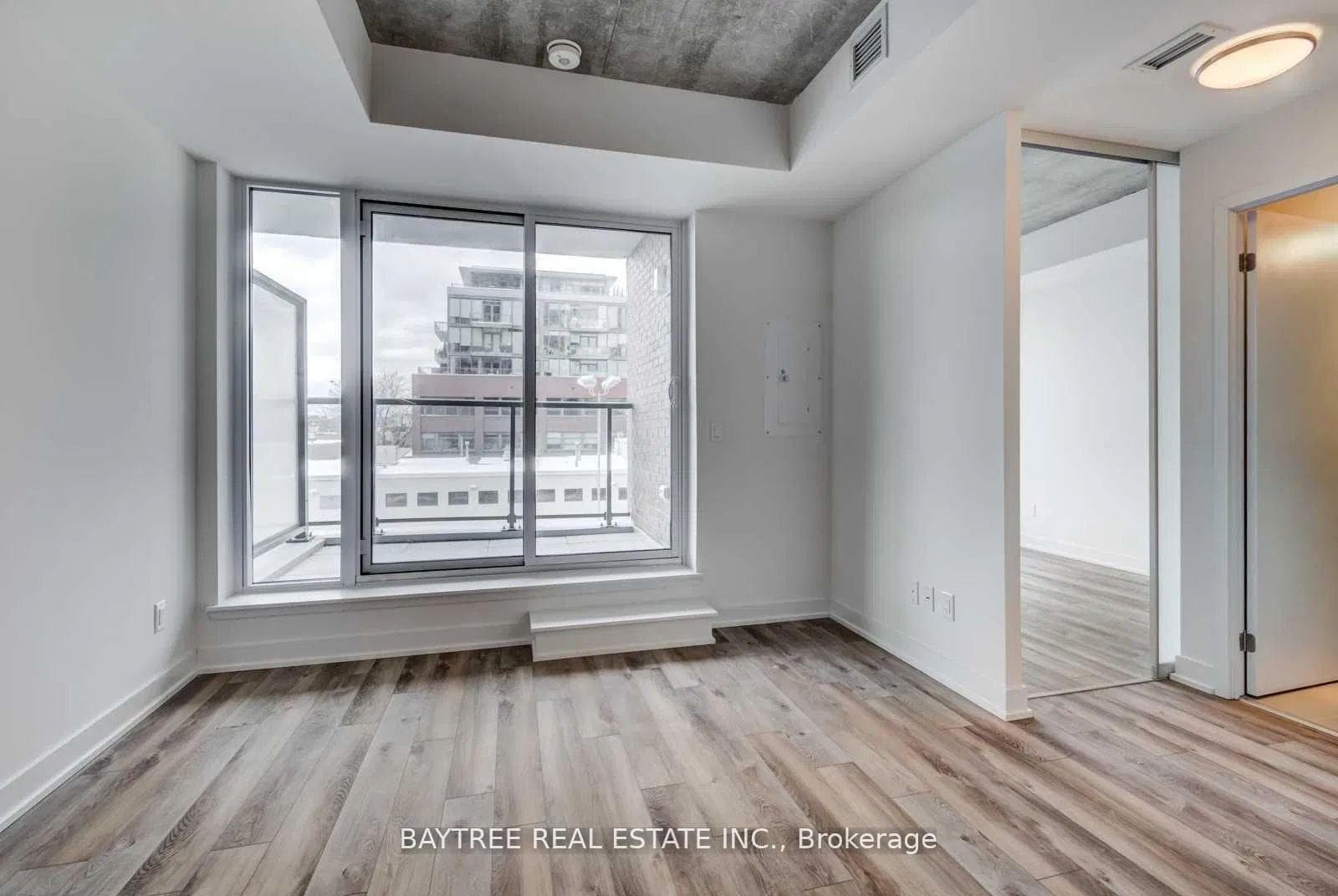 30 Baseball Place Unit 404, Riverdale / Leslieville, ON M4M 0E8 - Photo 1