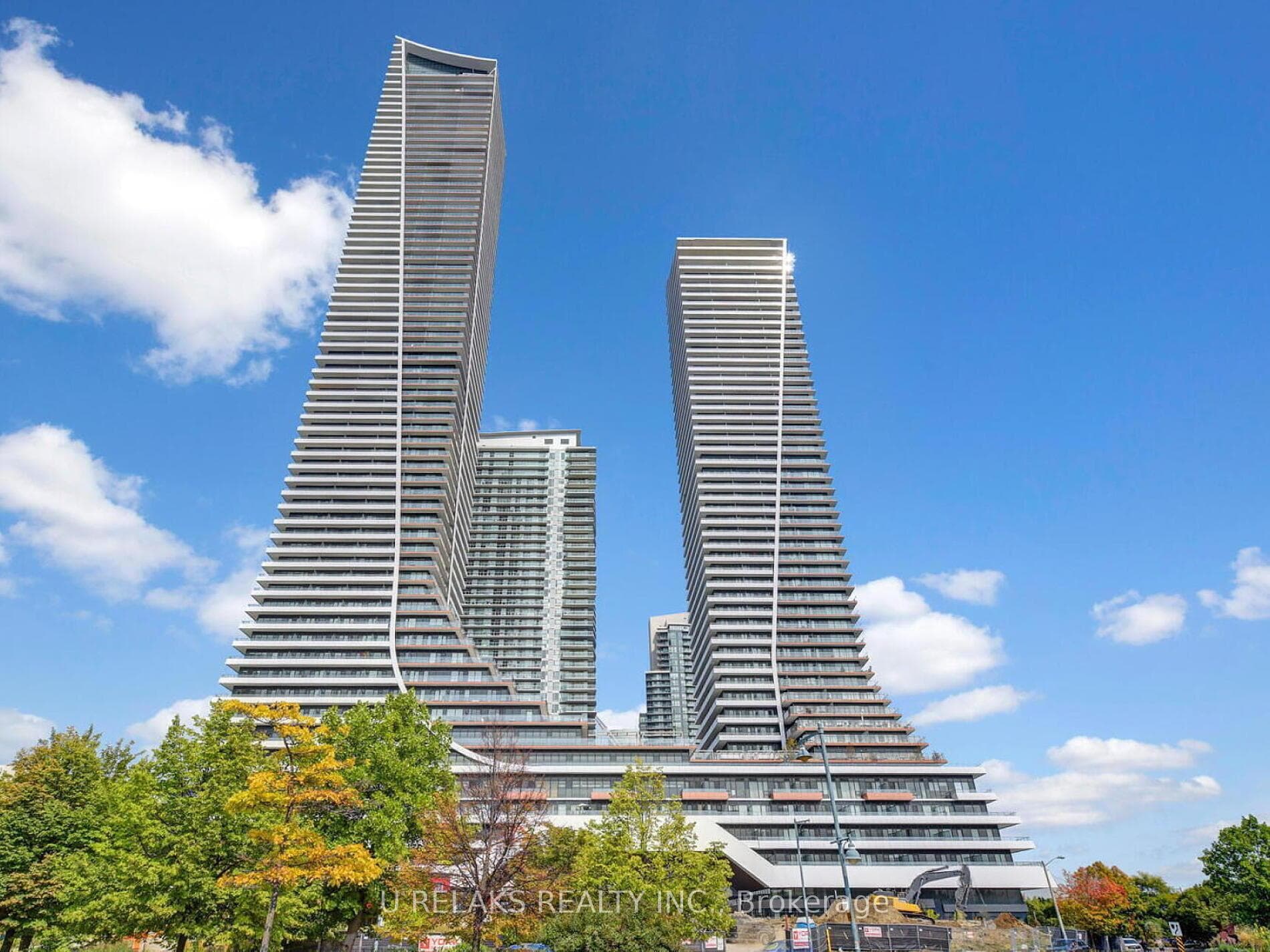 20 Shore Breeze Drive Unit 4701, Liberty Village / Parkdale / South Parkdale, ON M8V 0C7 - Photo 1