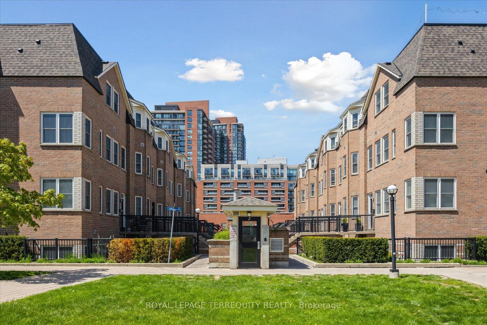 760 Lawrence Avenue Unit 61, York / Weston, ON M6A 3E7 - Photo 1