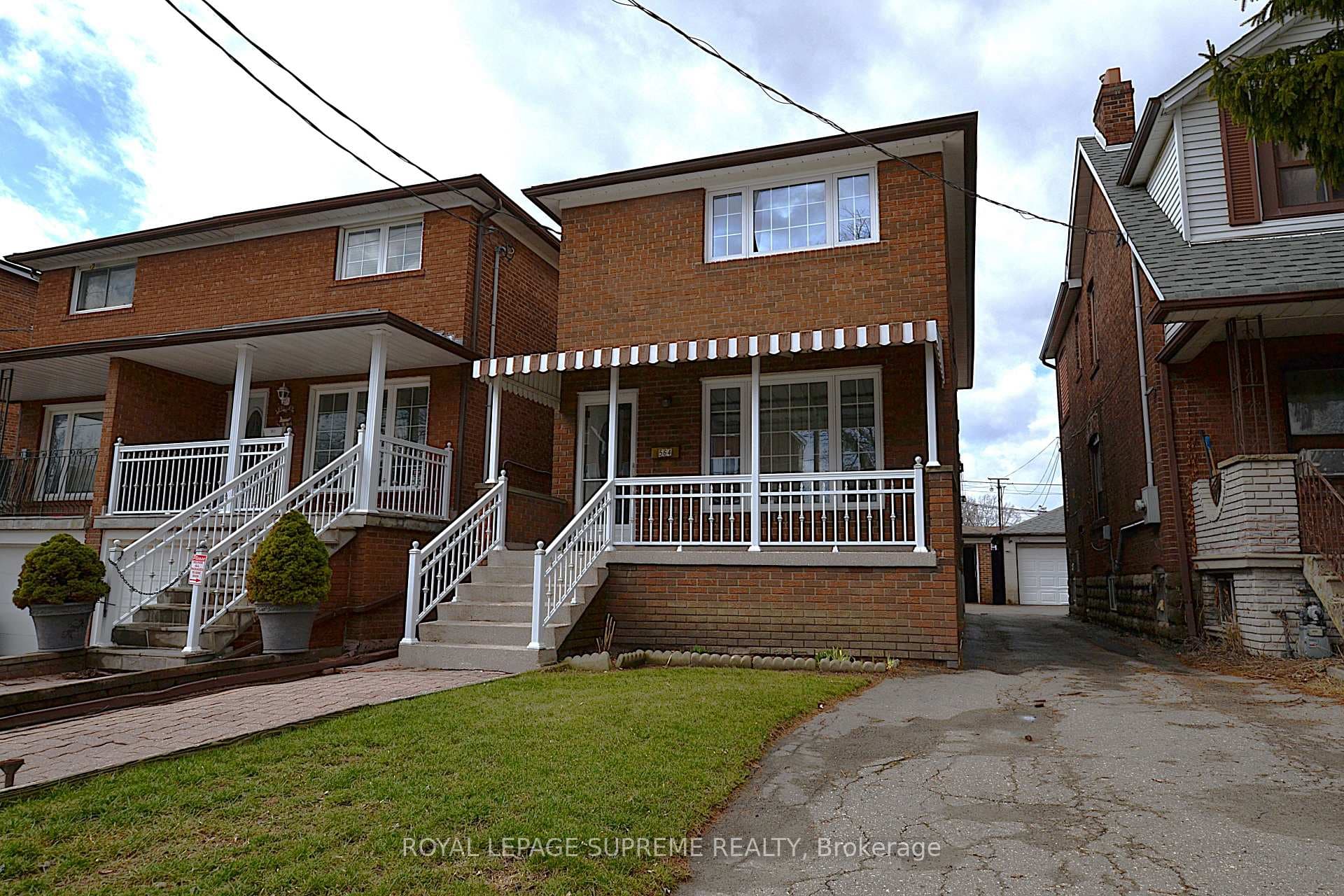 564 Christie Street, Annex / Yorkville / Summerhill, ON M6G 3E2 - Photo 1