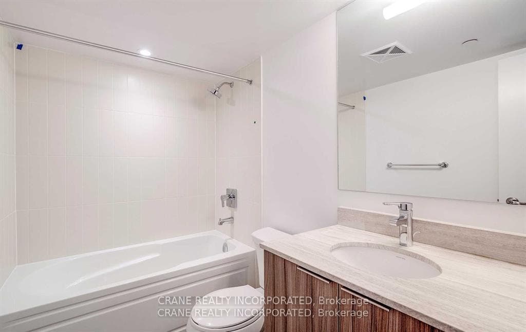 955 Bay Street Unit 2111, Downtown Toronto / Waterfront, ON M5S 0C6 - Photo 1